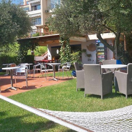 Mousata Felix Residence מראה חיצוני תמונה