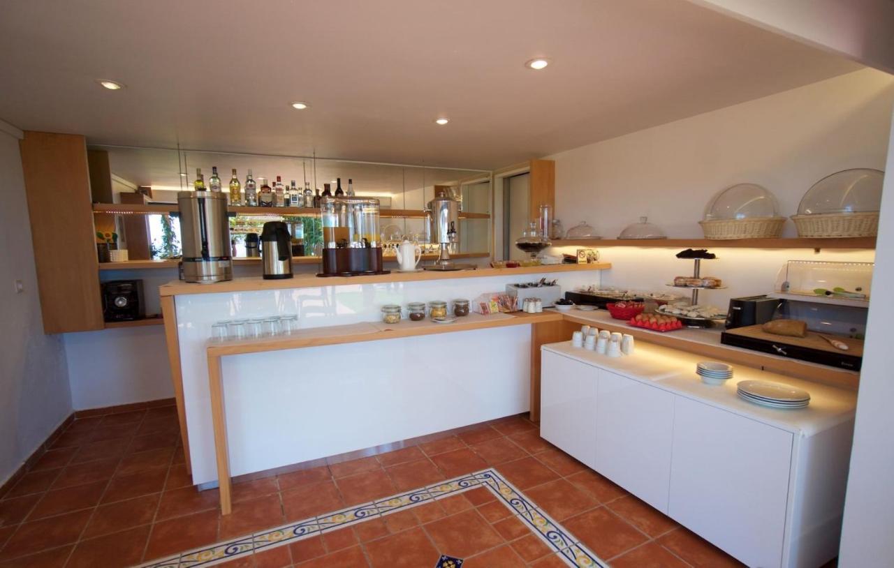 Mousata Felix Residence מראה חיצוני תמונה