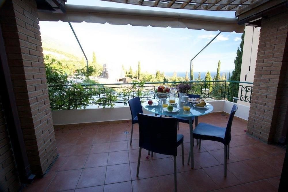 Mousata Felix Residence מראה חיצוני תמונה