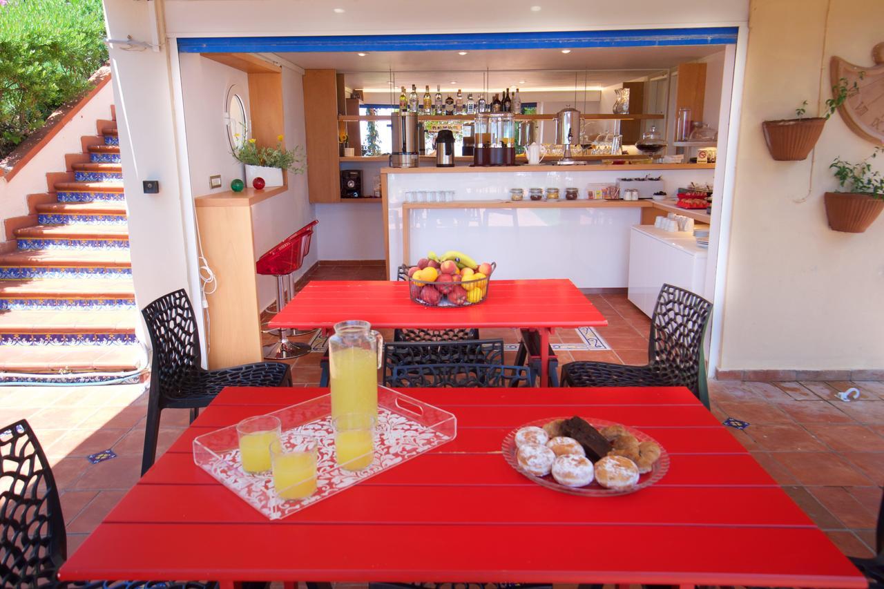 Mousata Felix Residence מראה חיצוני תמונה