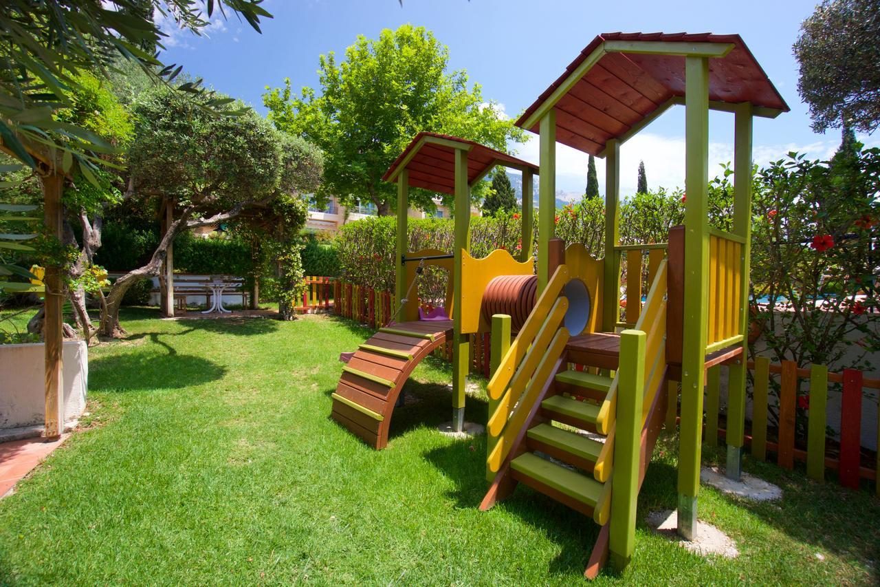 Mousata Felix Residence מראה חיצוני תמונה