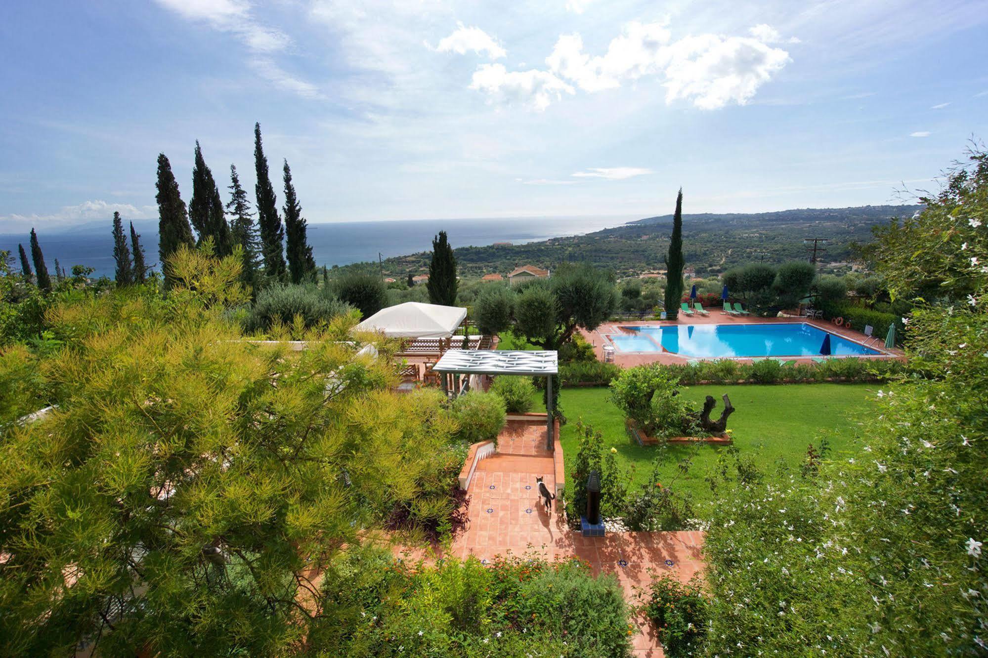 Mousata Felix Residence מראה חיצוני תמונה